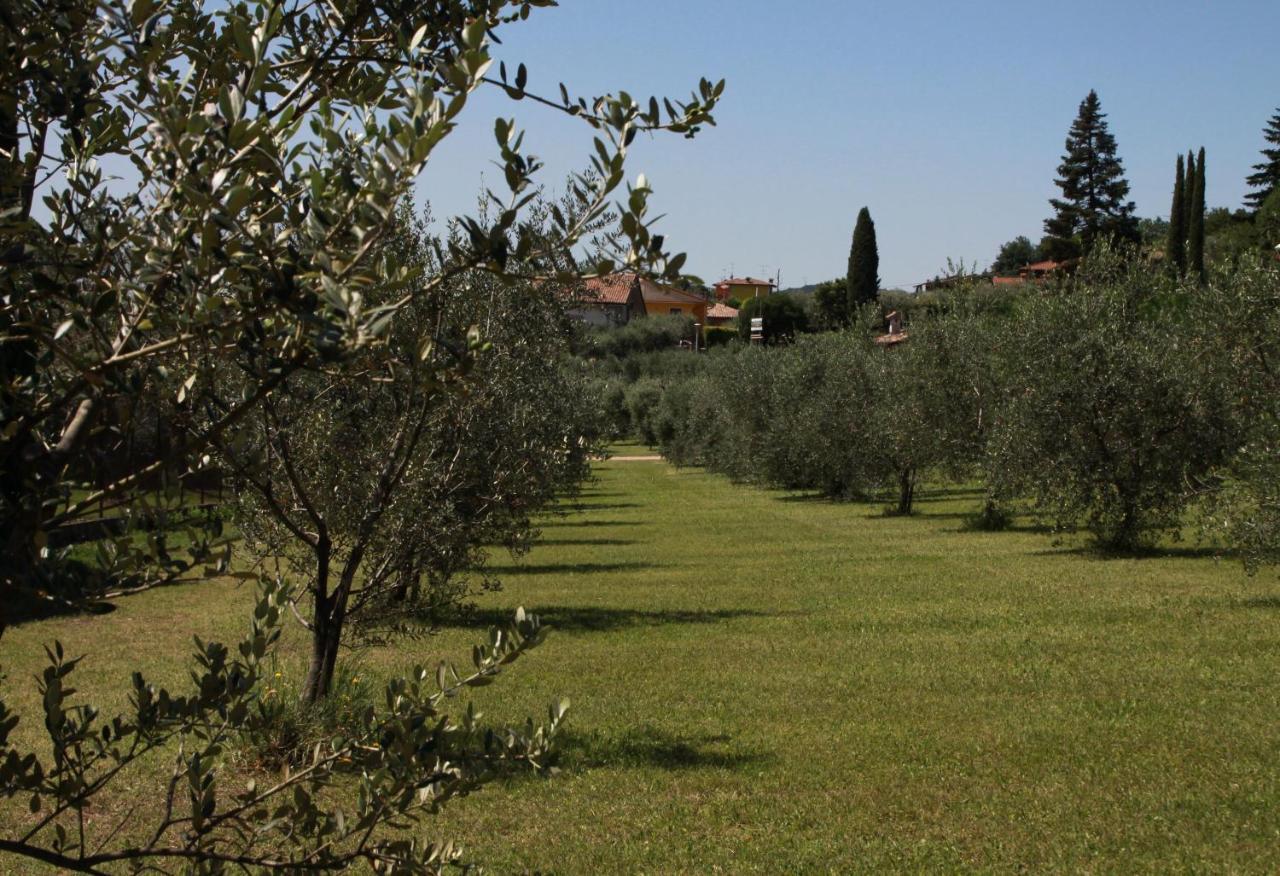 Agriturismo Nonna Bettina Moniga del Garda Luaran gambar