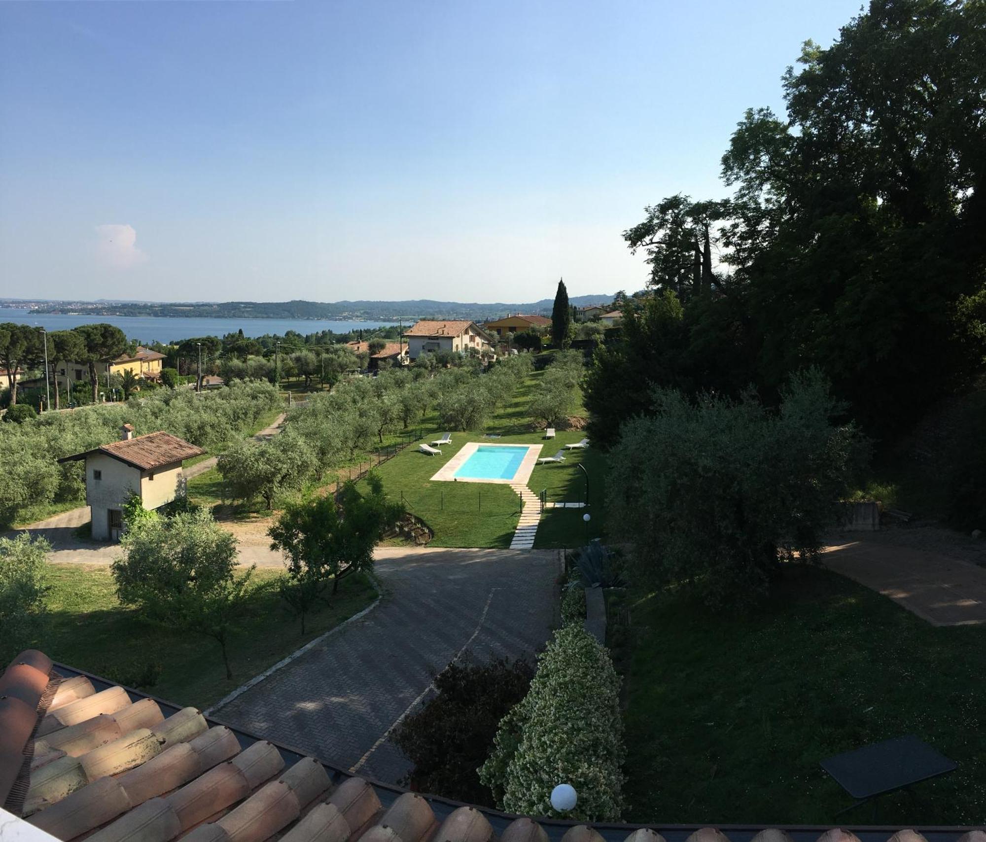 Agriturismo Nonna Bettina Moniga del Garda Luaran gambar