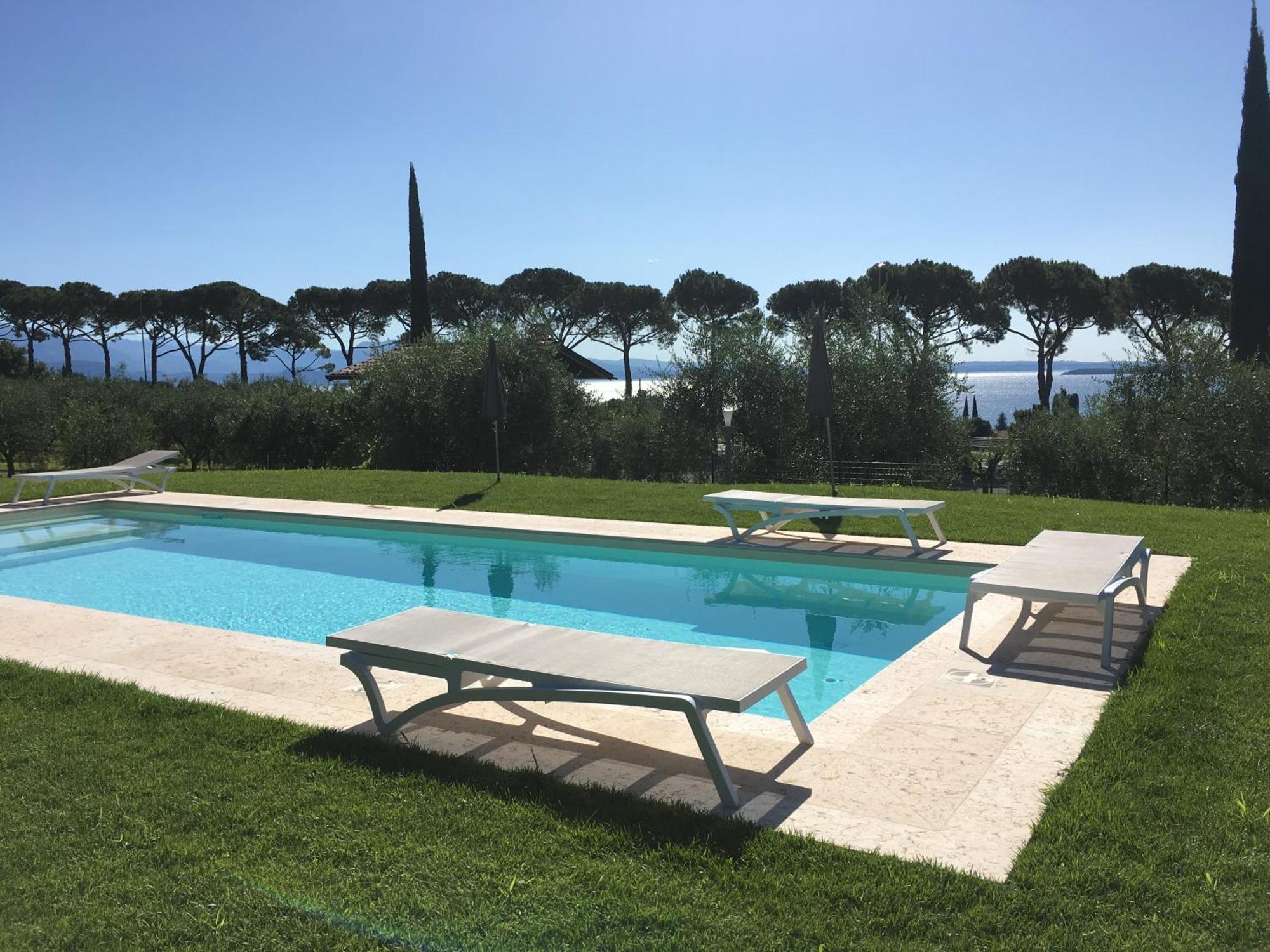 Agriturismo Nonna Bettina Moniga del Garda Luaran gambar