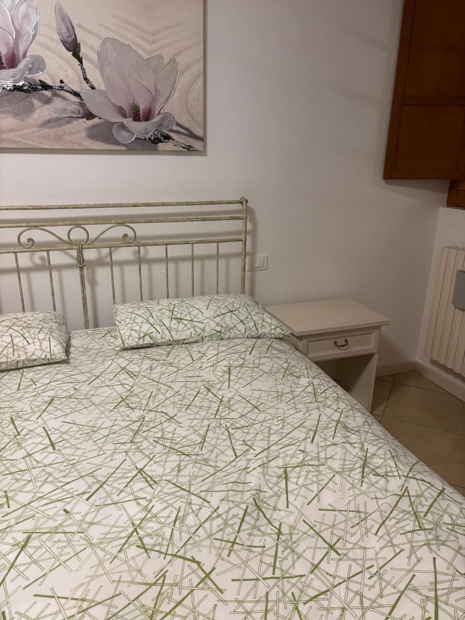 Agriturismo Nonna Bettina Moniga del Garda Luaran gambar