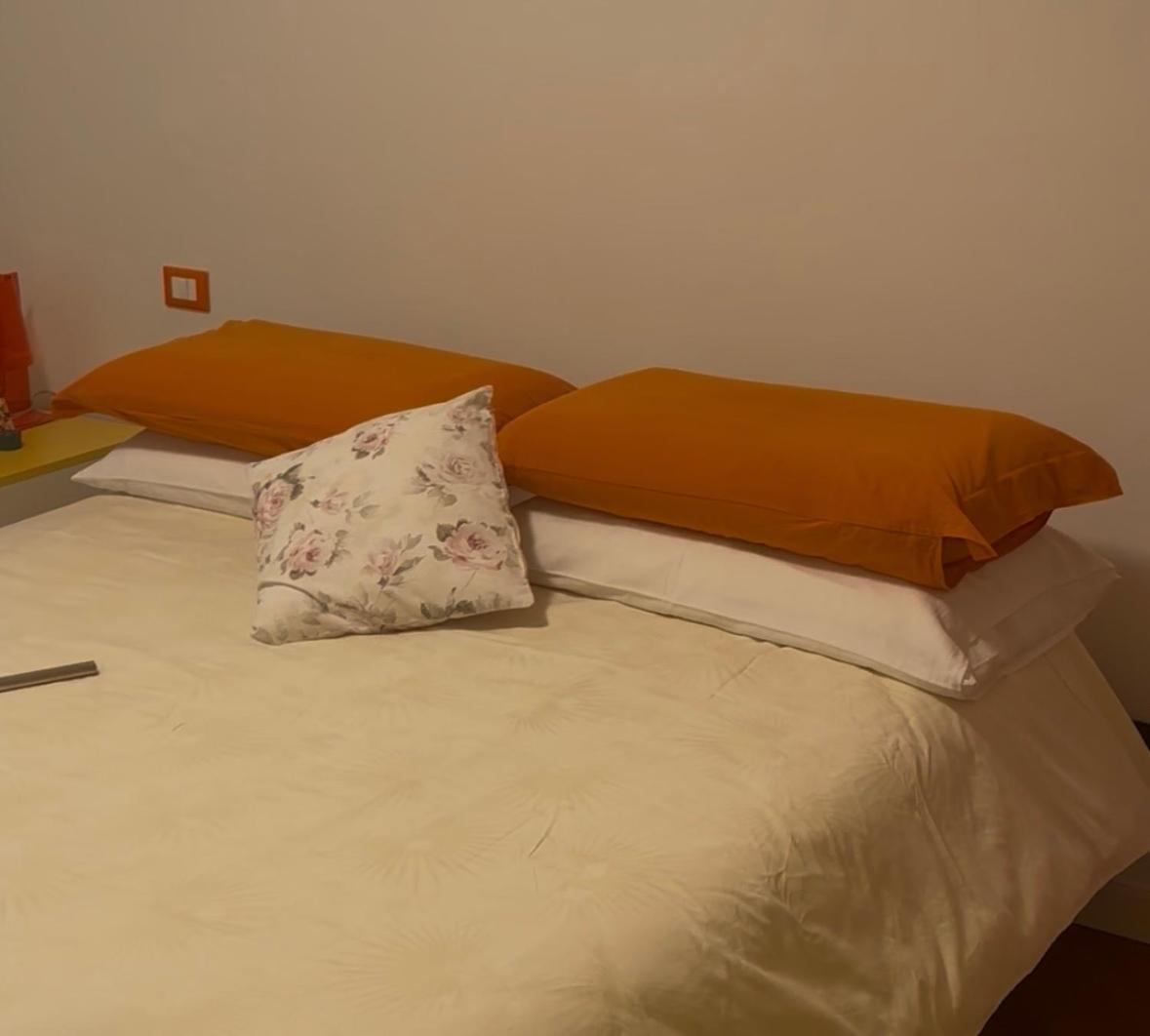 Agriturismo Nonna Bettina Moniga del Garda Luaran gambar