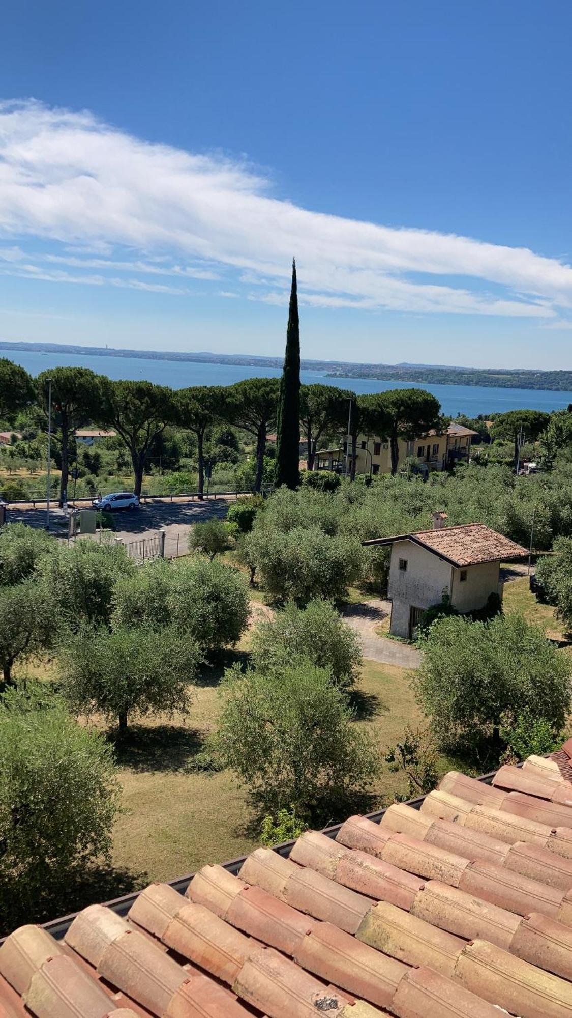 Agriturismo Nonna Bettina Moniga del Garda Luaran gambar
